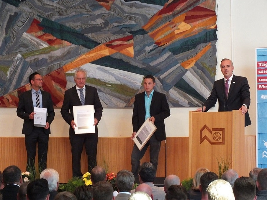 BIld 4