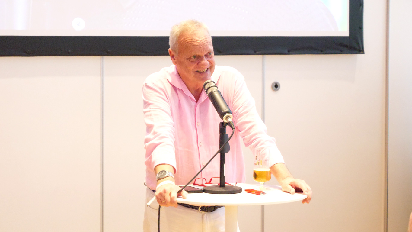 10.000€ für die Toni Kroos Stiftung Handwerkersoftware vom Profi